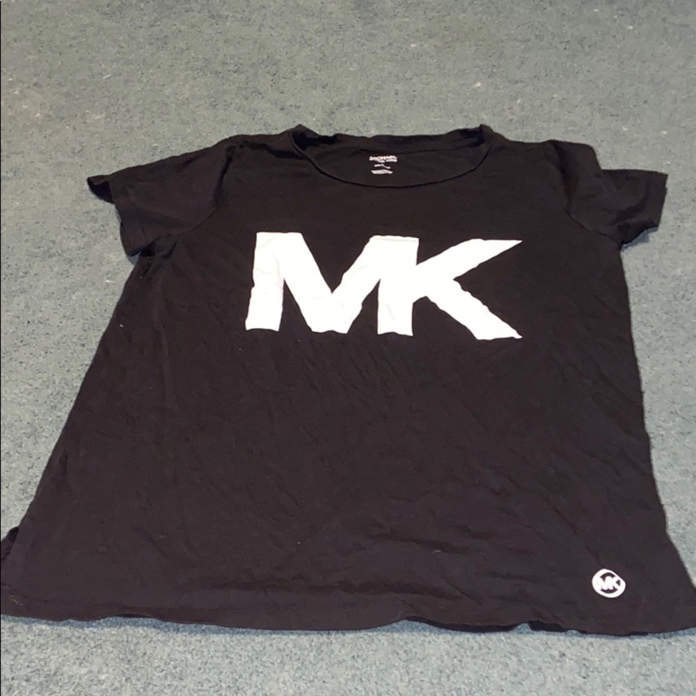 Black Micheal Kors shirt